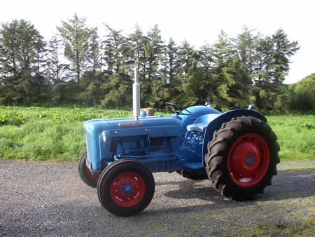 1958 Ford dexta diesel tractor #4